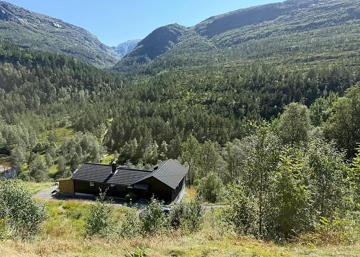 Fossen Bratte Mountain * Eikedalen